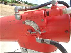 items/4f105e0f4123ee11a81c000d3a61103f/farmkingul107910hydraulicdrivejumpauger_a8193936a755424a8903b343975de6bc.jpg