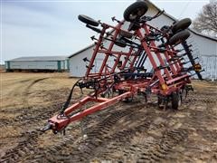 Case IH Tigermate 200 28' Field Cultivator 