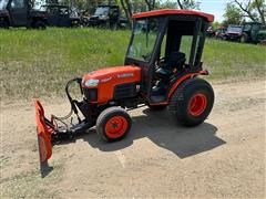 Kubota B2630 MFWD Compact Utility Tractor W/Front Blade 