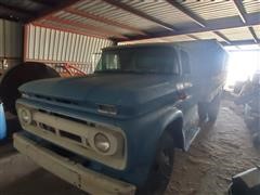 1963 Chevrolet 60 S/A Grain Truck 