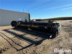 AGCO 8200 25' Platform Header 