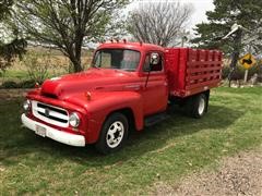 1954 International R-130 Series Grain Truck W/Hoist 