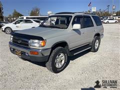 1997 Toyota 4Runner SR5 4WD SUV 