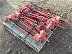 Pivotal Fencing Spring Loaded Posts 