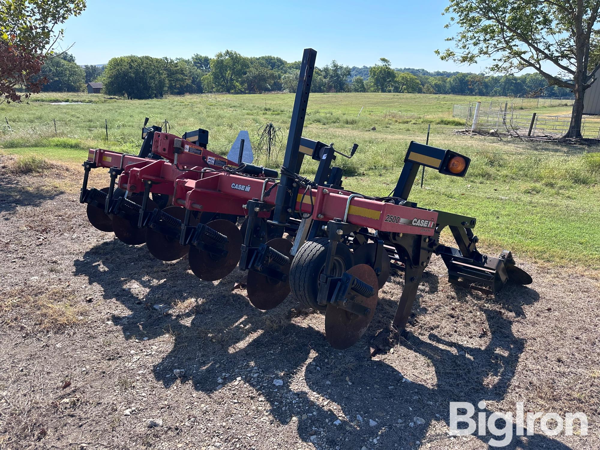 Case IH 2500 Ecolo-Til 6R30" Ripper 