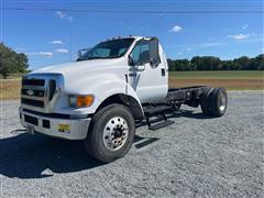 2007 Ford F750 Superduty 2WD Regular Cab & Chassis S/A Truck 