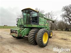 1983 John Deere 8820 RWA Combine 