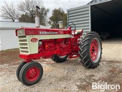 1963 International 460D 2WD Tractor 