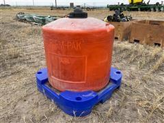 Farm-Pak 110-Gal Poly Fertilizer Tank 