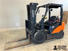 Doosan G25N-7 Forklift 