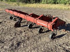 International 1820 6R30 Cultivator 