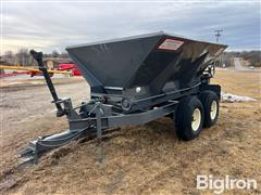 Chandler 10PTT T/A Lime Spreader 