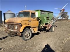 1966 Ford 600 S/A Seed Tender Truck 