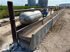 Feed Bunks W/Neck Rail 