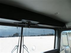 items/51266c9bbc8eec11b8210003fff90f6a/2005kenwortht800tadaycabtrucktracor_74df9ab61ad9469184140019dee31794.jpg