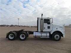 items/51266c9bbc8eec11b8210003fff90f6a/2005kenwortht800tadaycabtrucktracor_b2caad10812143d5af7a2712c7bc3ba2.jpg