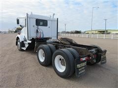 items/51266c9bbc8eec11b8210003fff90f6a/2005kenwortht800tadaycabtrucktracor_ca3939d0090f44259c4e3b3a76c26e81.jpg