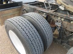 items/51266c9bbc8eec11b8210003fff90f6a/2005kenwortht800tadaycabtrucktracor_d4ce8cc0debf41b5a1fa1f33eff67fb9.jpg