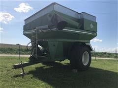 E-Z Trail 700 Grain Cart 