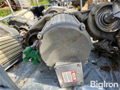 items/51732695894cf01195f27ced8d56e20b/reinke-pivot-center-drives-2_8325ad67bc854951bbc140fb8bab15b0.jpg