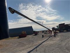 Hutchinson 72’ Auger W/Swing-Out Unloader 