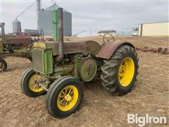 1931 John Deere D 2WD Tractor 