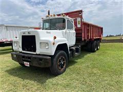 1976 Mack RD685S T/A Manure Spreader Truck W/Mohrlang Box 