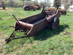 200 Manure Spreader 