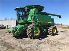 1998 John Deere 9610 Maximizer 4WD Combine 