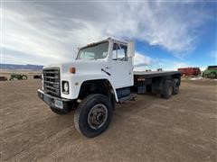 1986 International F1954 T/A Flatbed Truck 