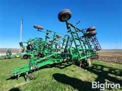 2016 John Deere 2210L 28’ Field Cultivator 