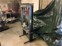Shamrock Tool Hydraulic 20 Ton Shop Press 