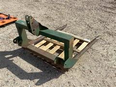 3-PT Round Bale Carrier 