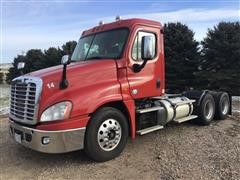 2014 Freightliner Cascadia 125 T/A Truck Tractor 
