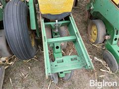 items/52bc495175acef1195f6000d3a620d5e/johndeere72008r30planter-24_0fde006d4d2f4163bce35e34d48de1a6.jpg