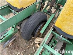 items/52bc495175acef1195f6000d3a620d5e/johndeere72008r30planter-24_32433a7586654d1f8e8254f6f56c06d7.jpg