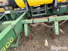 items/52bc495175acef1195f6000d3a620d5e/johndeere72008r30planter-24_586501afc85740209b352950a0e1fa0a.jpg