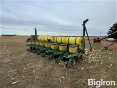 items/52bc495175acef1195f6000d3a620d5e/johndeere72008r30planter-24_e58cf59800854587bd1405a3a054986a.jpg