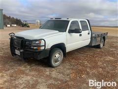 2005 Chevrolet Silverado 3500 4x4 Crew Cab Flatbed Pickup 