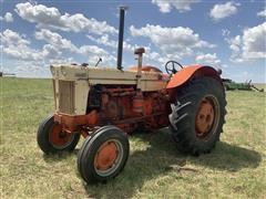 1959 Case 900-B 2WD Tractor 