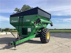 Demco 750 Grain Cart 