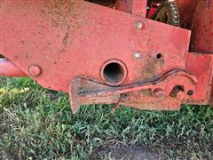 items/53f3034e0a4cee11a81c000d3a618ce0/1966farmall7062wdtractorwih234cornpicker_546d1fe35118425c9cc5a702e924a014.jpg