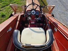 items/53f3034e0a4cee11a81c000d3a618ce0/1966farmall7062wdtractorwih234cornpicker_b799c752be7c45bc94f81fd6d9997e1b.jpg