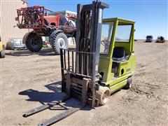 Clark 6000 Lb Forklift 