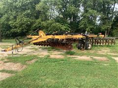 Landoll 2320 WeatherProofer II Disk Ripper 