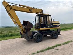 1995 Caterpillar M318 Wheeled Excavator 