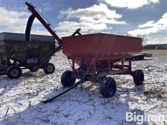 International Gravity Wagon W/Auger 