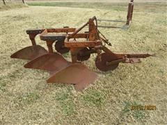 items/556b1d4ca54dec11a3ee0003fff90bee/allis-chalmerssnapcouplermounted3x14plow_65c99a24afb64d8a841612e5a2b9abd9.jpg