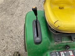 items/5591e038ead9ec11b5cf0003fff934d4/johndeerelx177lawntractor_95a58aaff60e4d0fb2df690cde46f3fb.jpg