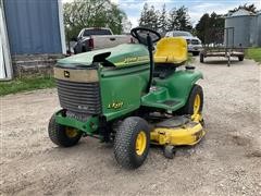 John Deere LX277 Lawn Tractor 